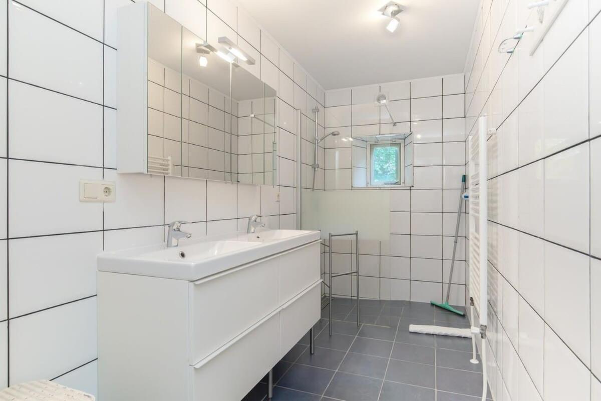 Hello Zeeland - Vakantiehuis Het Blauwe Hof Koudekerke Luaran gambar